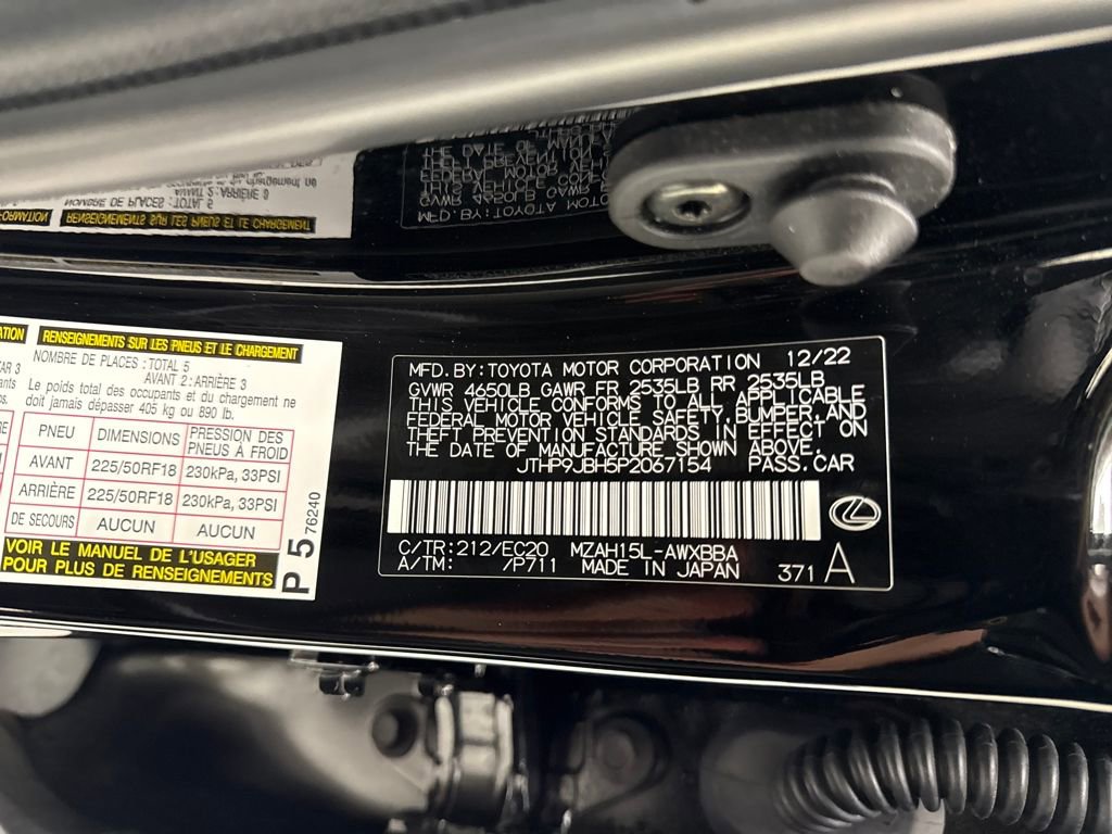 Used 2023 Lexus UX 250h AWD w/ Premium Package image 29