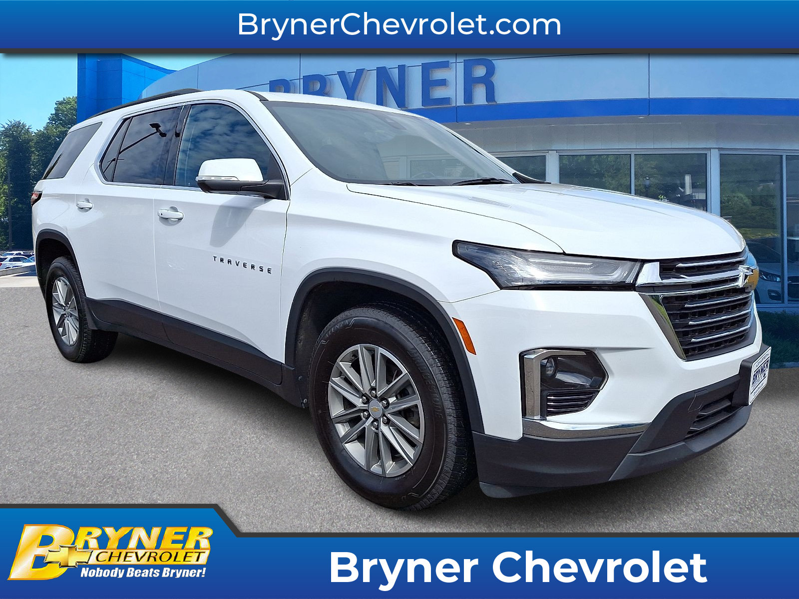 Used 2023 Chevrolet Traverse LT w/ Rear Camera Mirror Package AWD/4WD image 1