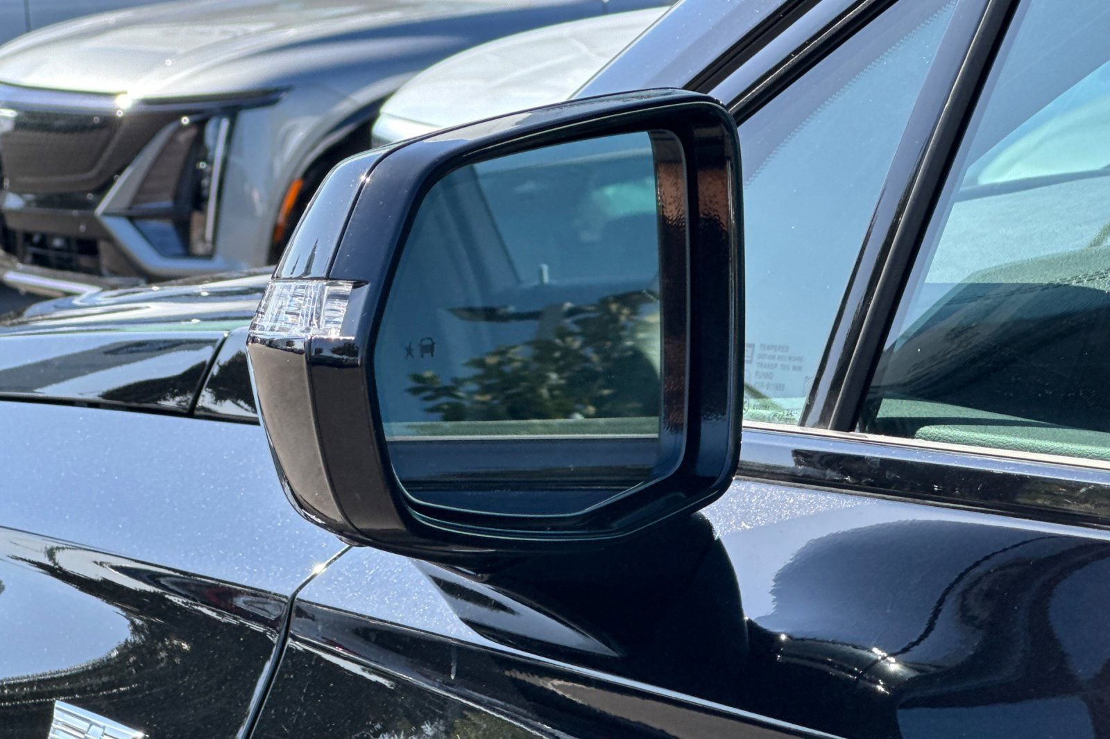 Certified 2025 Cadillac XT6 Sport w/ Technology Package image 52