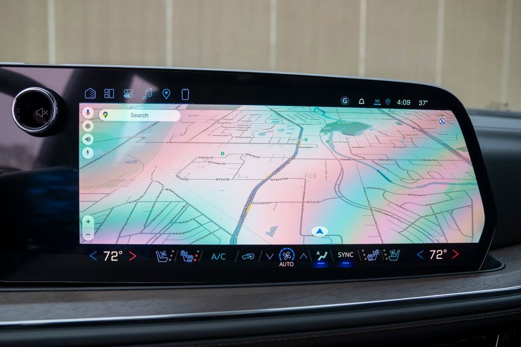 New 2026 Chevrolet Suburban High Country image 34