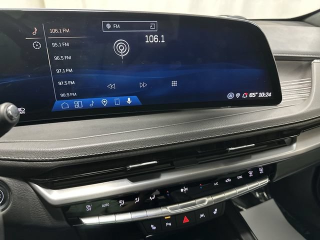 Certified 2024 Cadillac XT4 Premium Luxury w/ Cold Weather Package AWD/4WD image 11