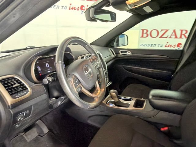Used 2016 Jeep Grand Cherokee Laredo w/ Quick Order Package 23E RWD image 12