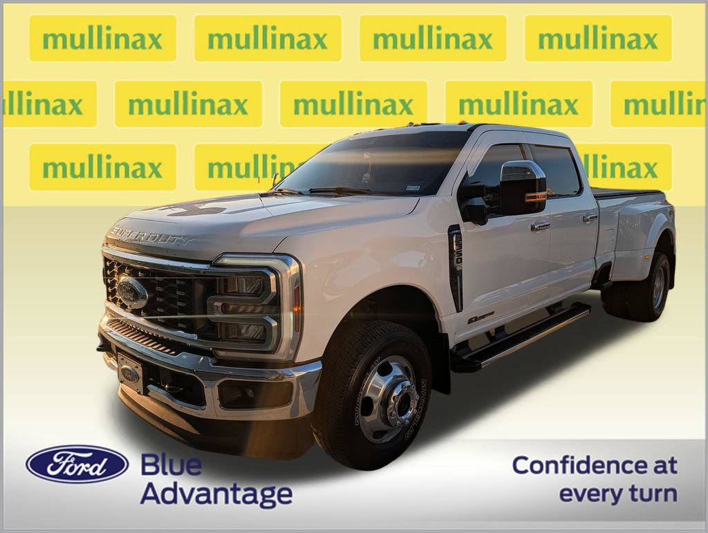 Used 2024 Ford F350 Lariat AWD/4WD image 2