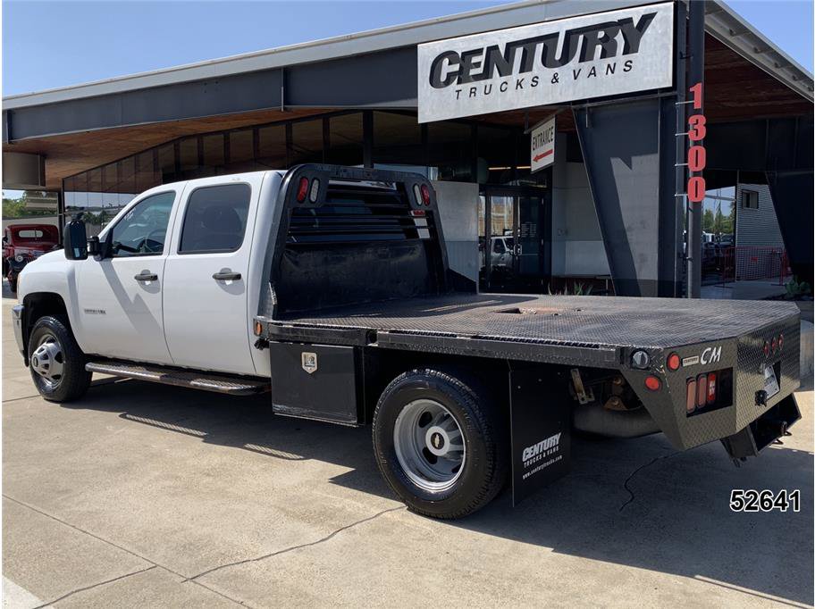 Used 2013 Chevrolet Silverado 3500 W/T w/ Skid Plate Package AWD/4WD image 6