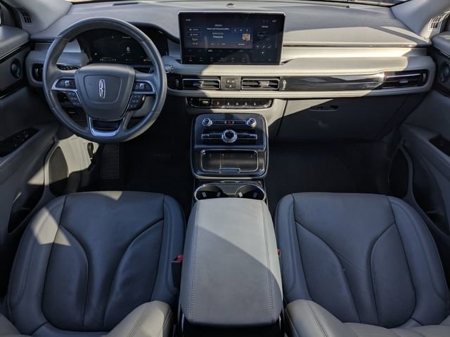 Used 2022 Lincoln Nautilus Reserve w/ Luxury Package image 15