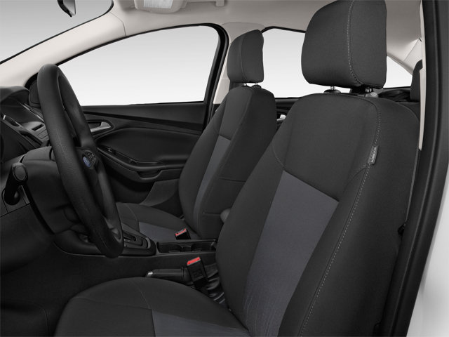Used 2017 Ford Focus SE FWD image 10