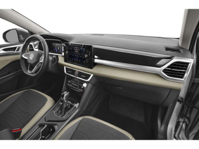 New 2026 Volkswagen Taos SE image 11