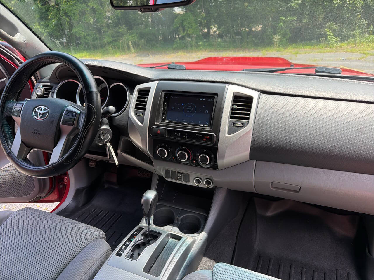 Used 2013 Toyota Tacoma PreRunner w/ TRD Sport Pkg RWD image 19