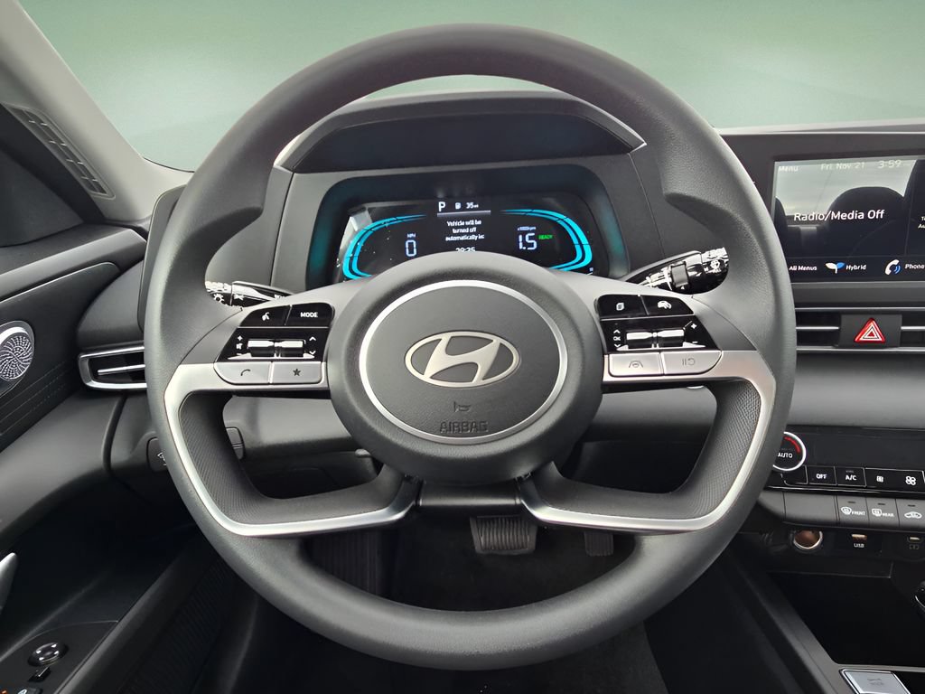 New 2026 Hyundai Elantra Hybrid FWD image 28