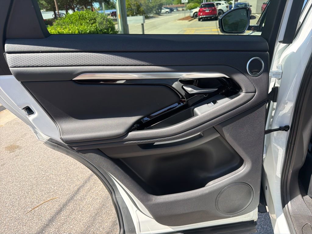 Used 2020 Land Rover Range Rover Evoque S AWD/4WD image 23