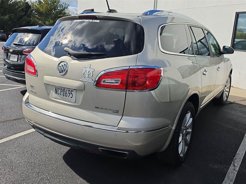Used 2017 Buick Enclave Premium w/ Experience Buick Package AWD/4WD image 7