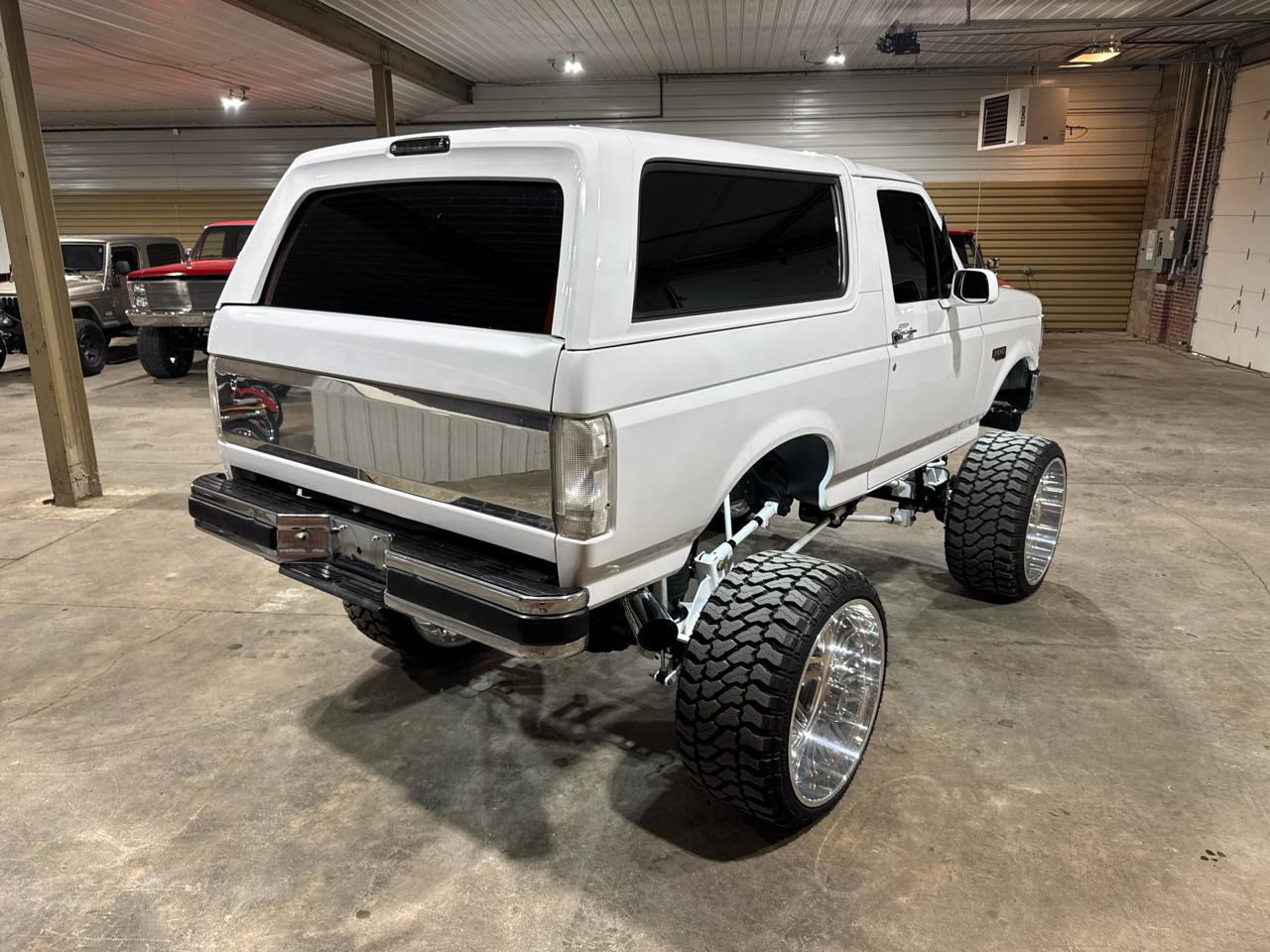 Used 1994 Ford Bronco XLT image 22