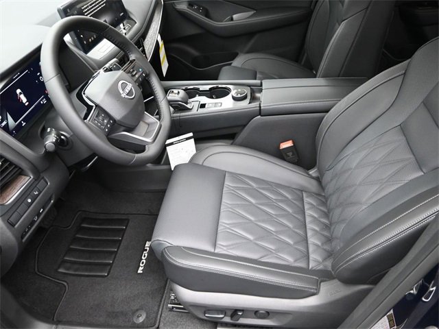 New 2026 Nissan Rogue Platinum image 16