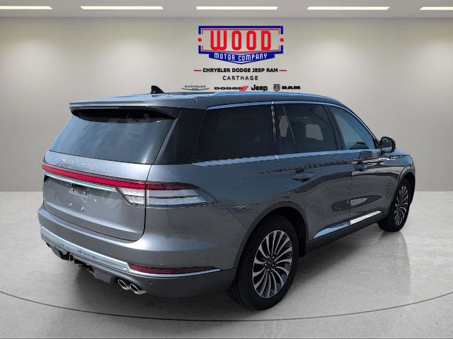 Used 2021 Lincoln Aviator Reserve w/ Equipment Group 201A AWD/4WD image 3