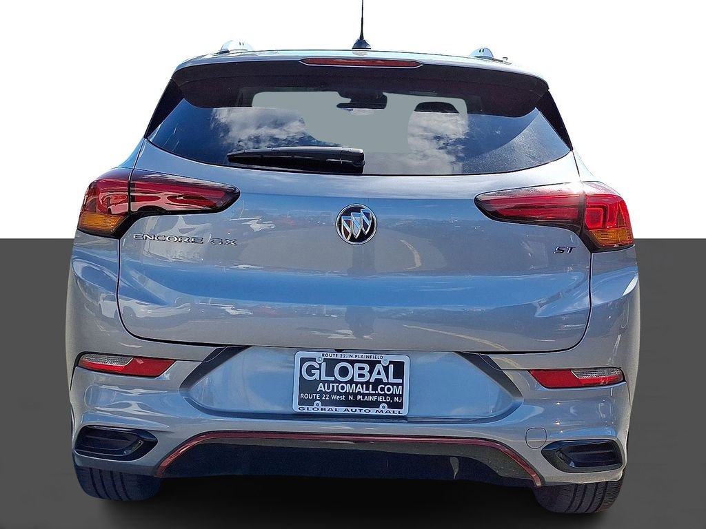 Used 2023 Buick Encore GX Select w/ Sport Touring Package FWD image 6
