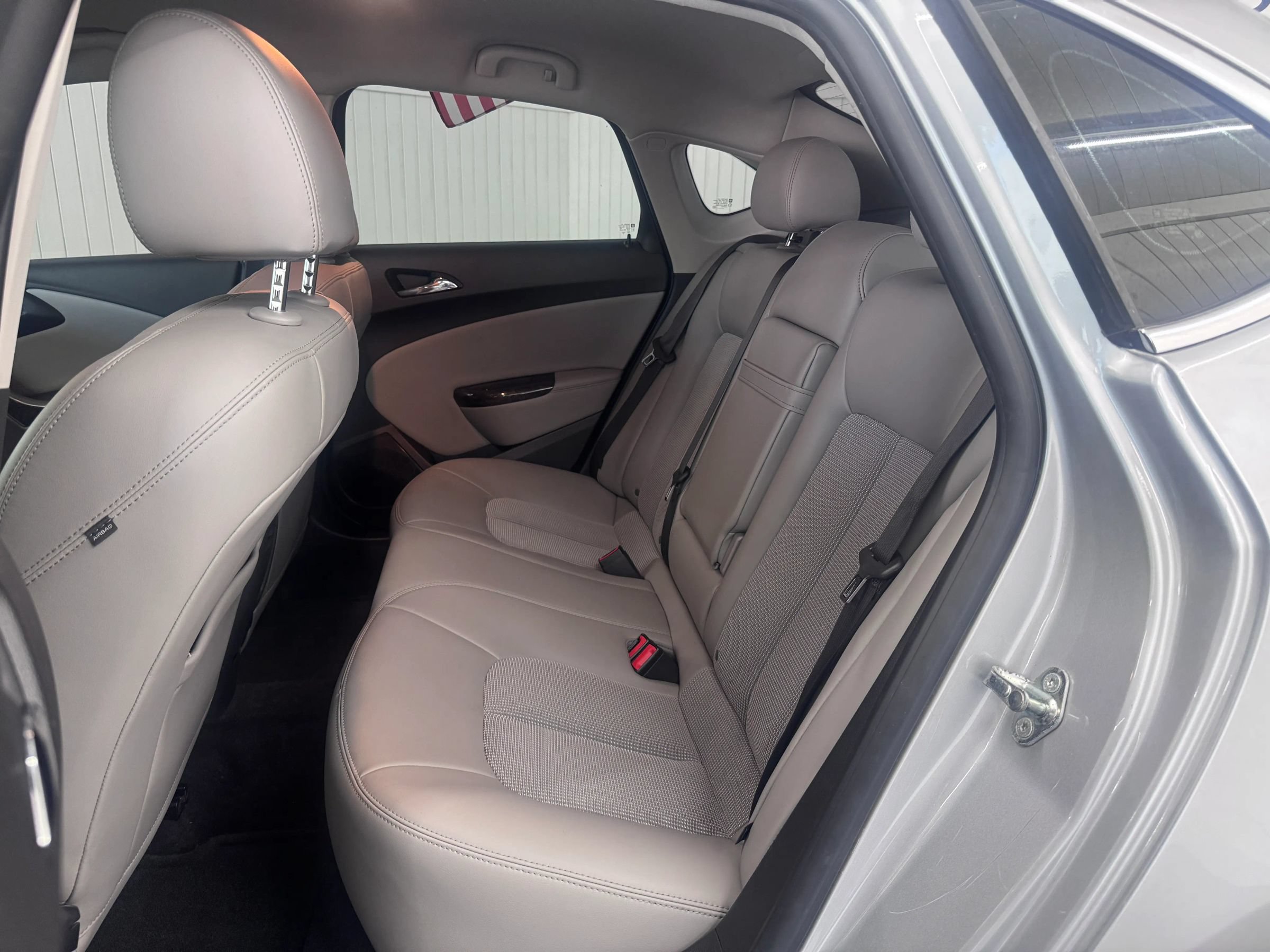 Used 2016 Buick Verano FWD image 12