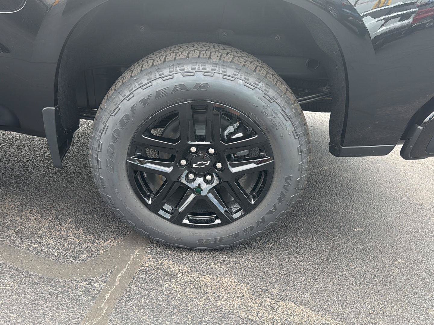 New 2026 Chevrolet Silverado 1500 Custom AWD/4WD image 38