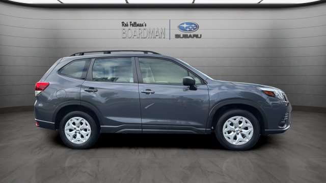 Used 2023 Subaru Forester AWD/4WD image 3