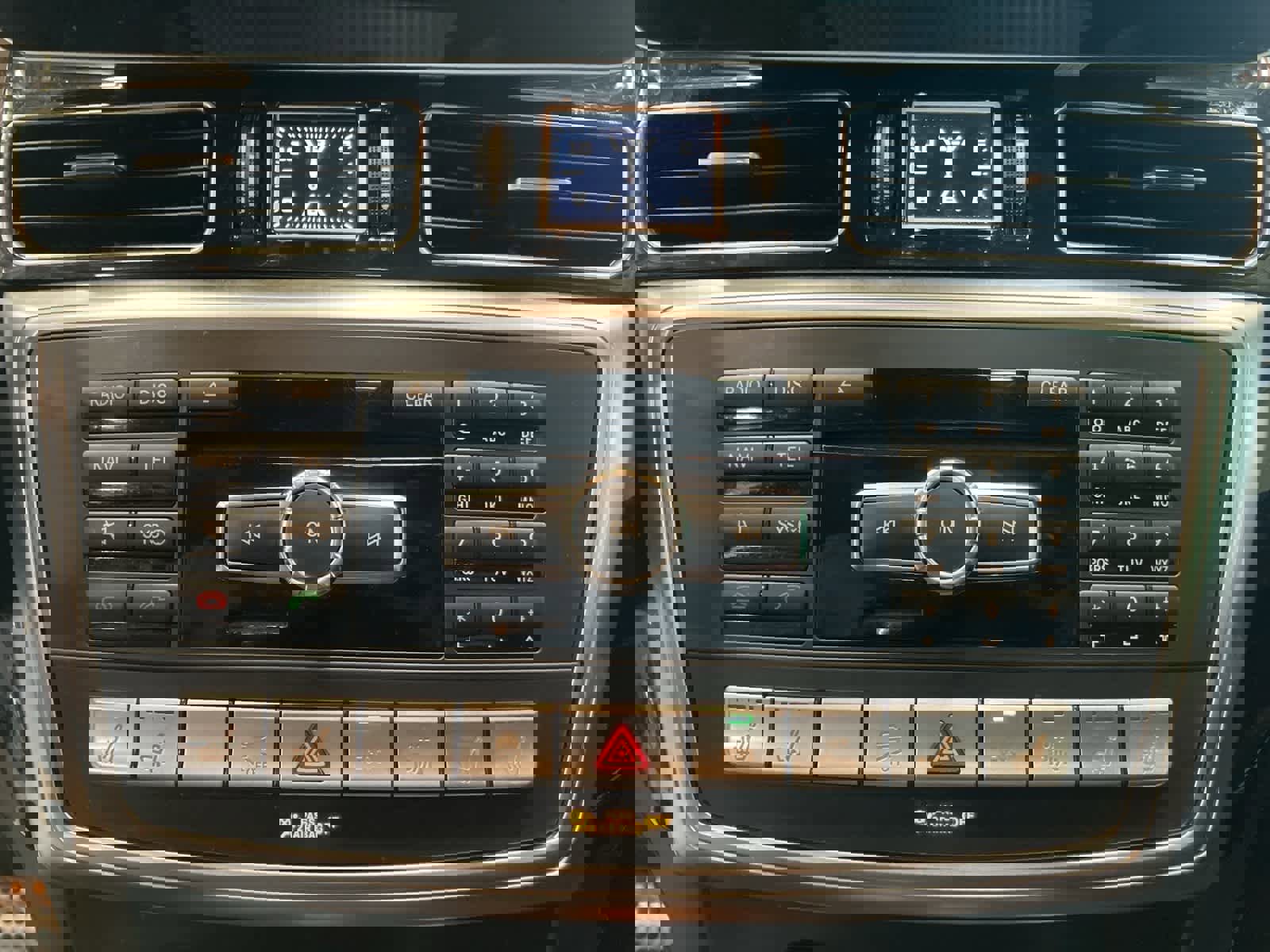 Used 2015 Mercedes-Benz GL 63 AMG 4MATIC image 22