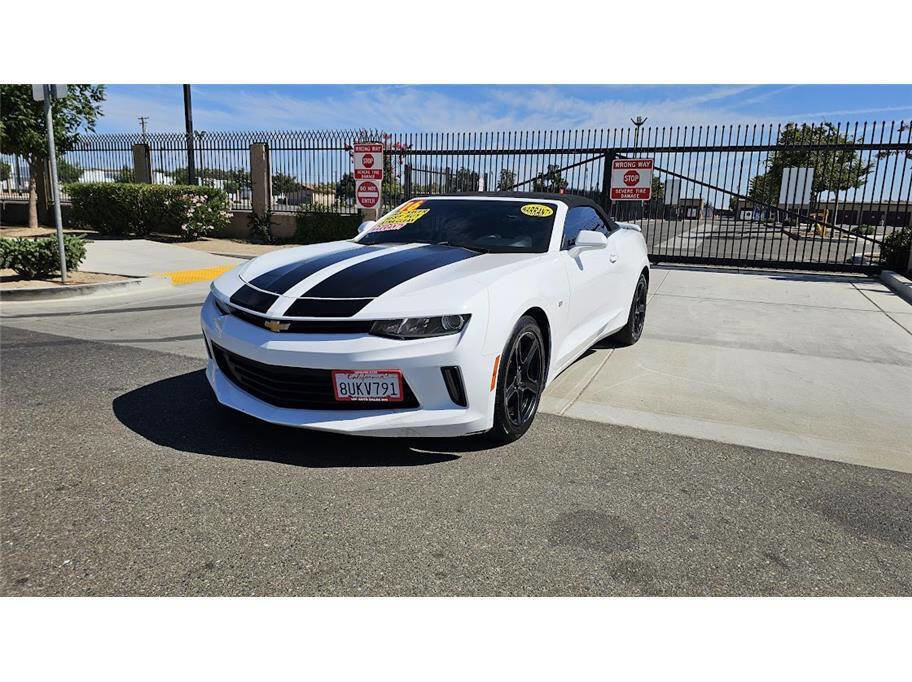 Used 2016 Chevrolet Camaro LT image 3