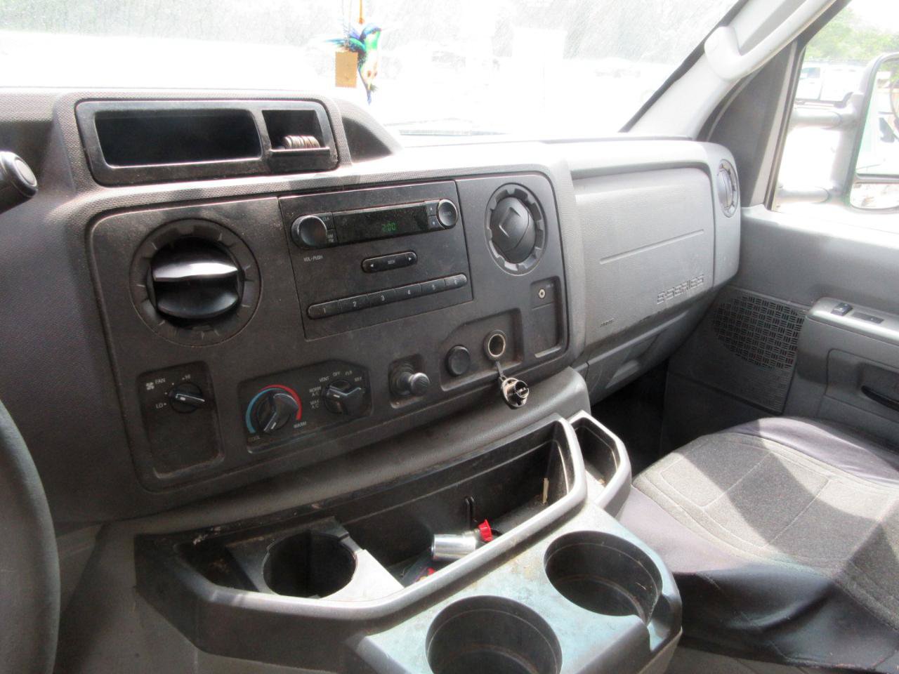 Used 2012 Ford E-350 and Econoline 350 Super Duty w/ PWR Locks & Windows Group RWD image 30
