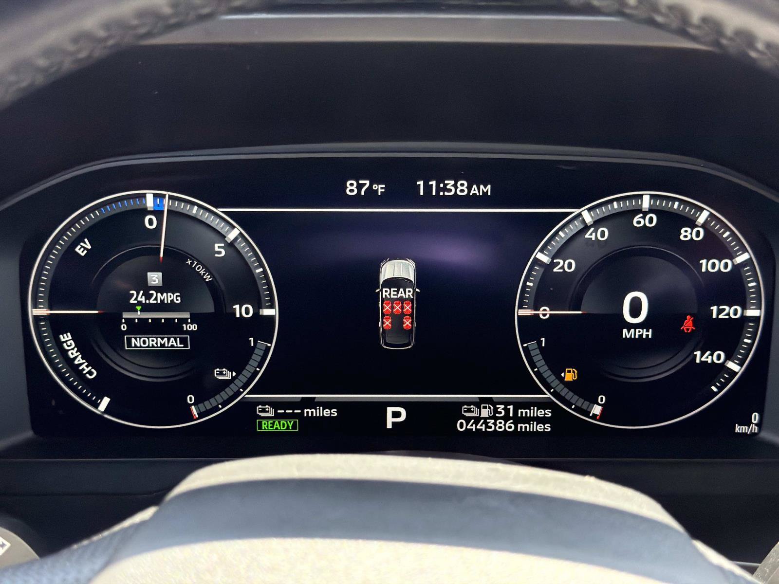 Used 2024 Mitsubishi Outlander 4WD Plug-In Hybrid image 20