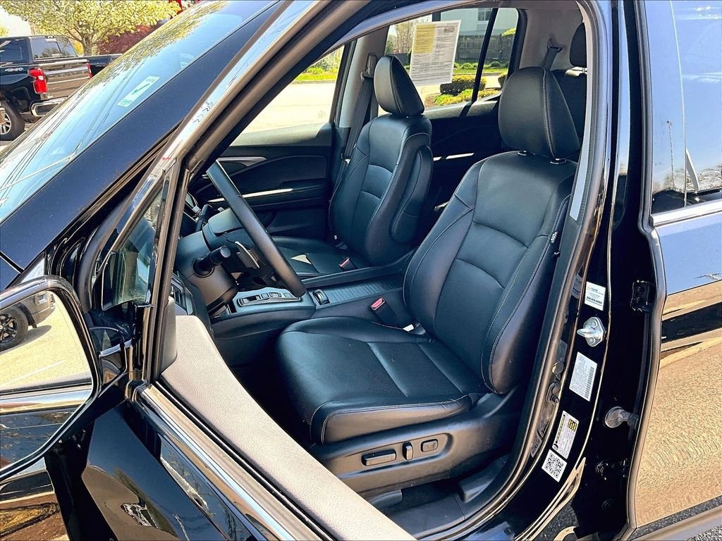Used 2023 Honda Ridgeline RTL-E image 10