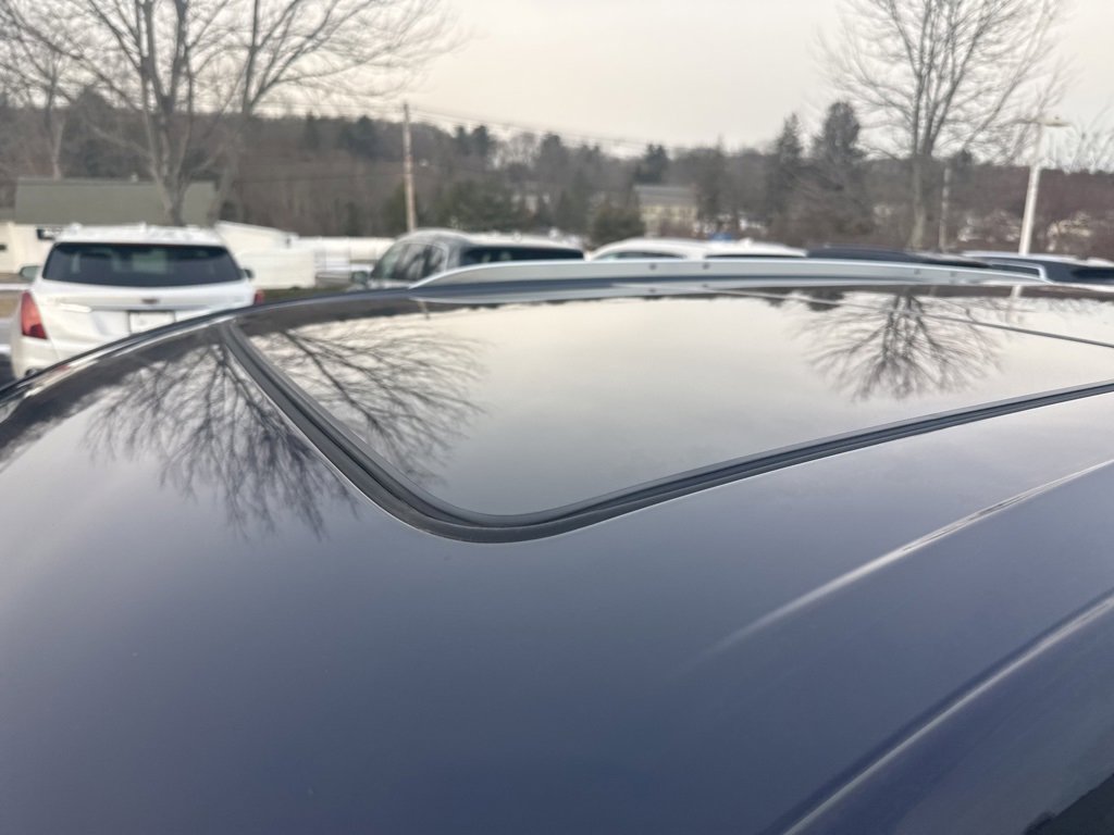 Certified 2025 Cadillac XT6 Premium Luxury image 15