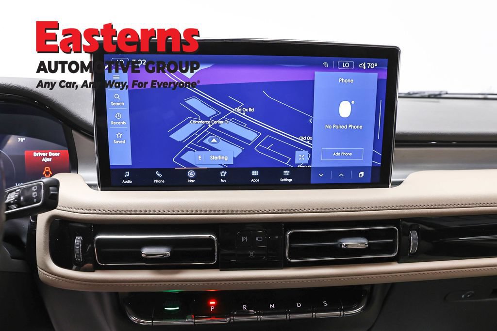 Used 2022 Lincoln Nautilus AWD w/ Premium Package image 12