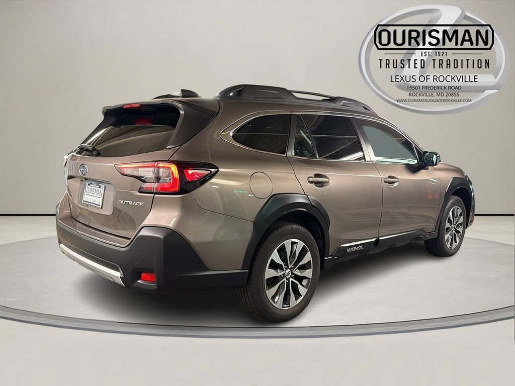 Used 2023 Subaru Outback Limited AWD/4WD image 8