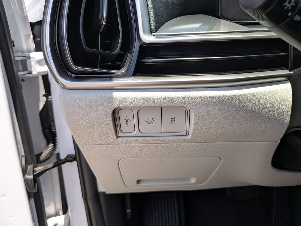 Certified 2024 Kia Sorento EX w/ Panoramic Sunroof Package FWD image 30