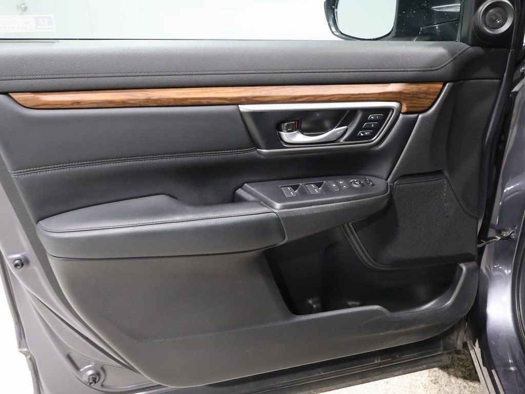 Used 2022 Honda CR-V Touring image 12