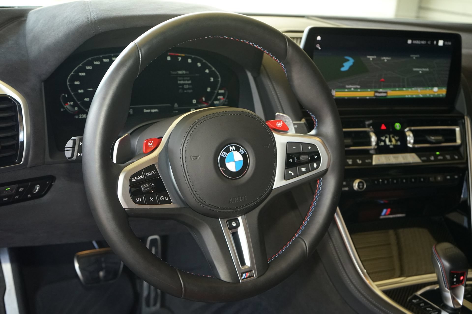 Used 2024 BMW M8 Competition w/ M Carbon Exterior Package AWD/4WD image 27