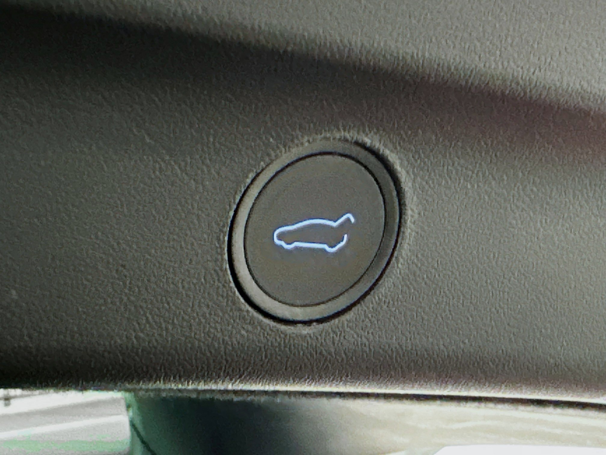 Used 2023 Tesla Model Y Performance image 30