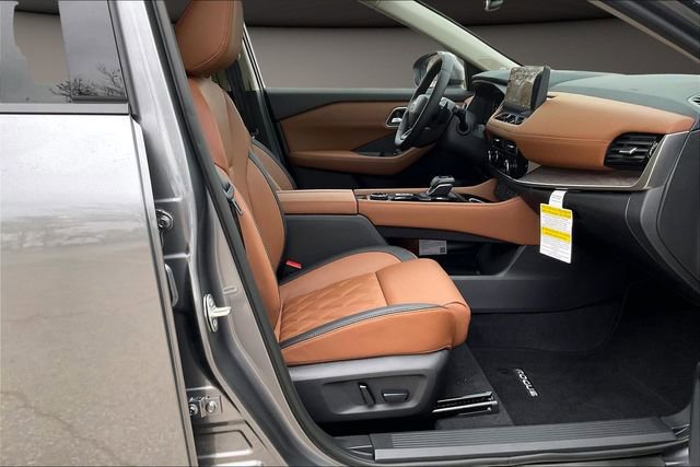 New 2026 Nissan Rogue Platinum w/ Platinum Premium Package AWD/4WD image 11