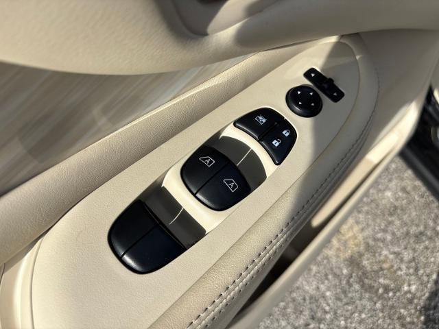 Used 2017 Nissan Murano S w/ Navigation Package AWD/4WD image 11