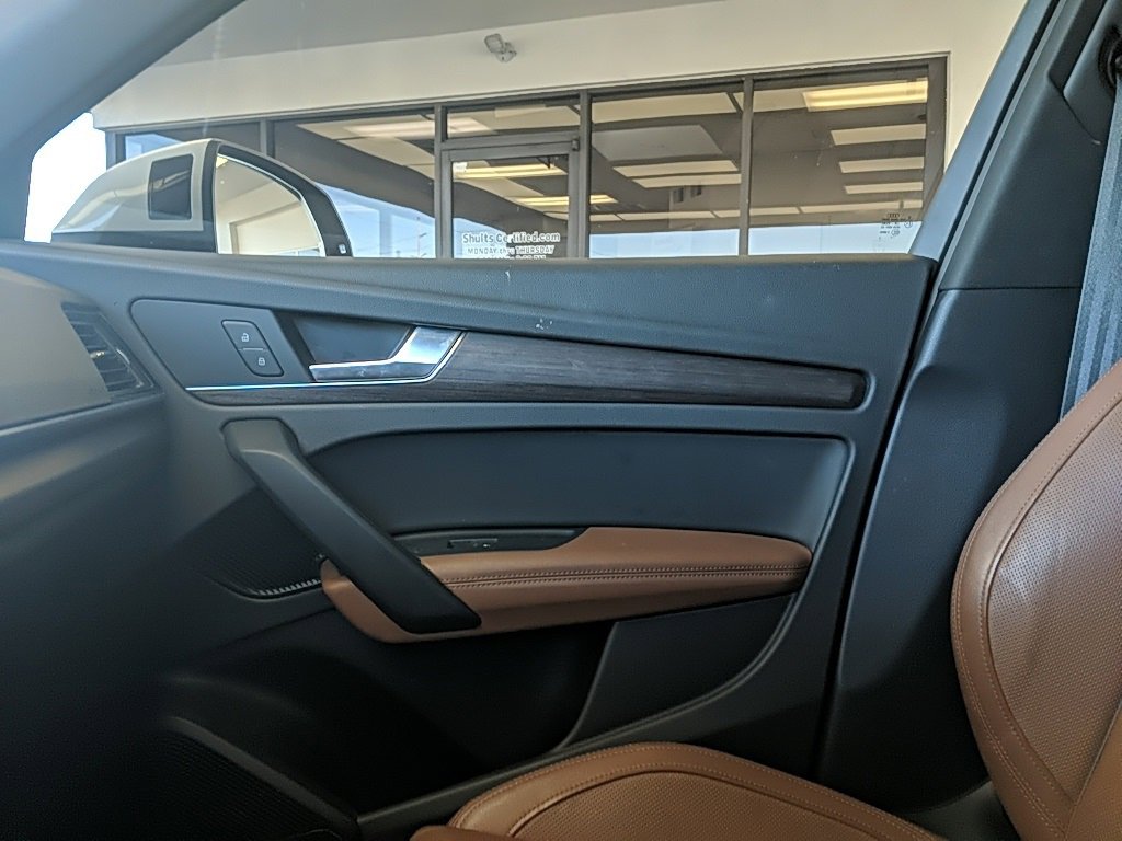 Used 2021 Audi Q5 Prestige image 26