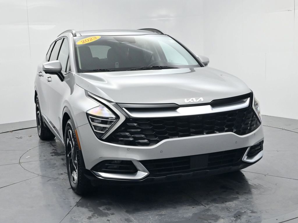 Used 2023 Kia Sportage SX image 2