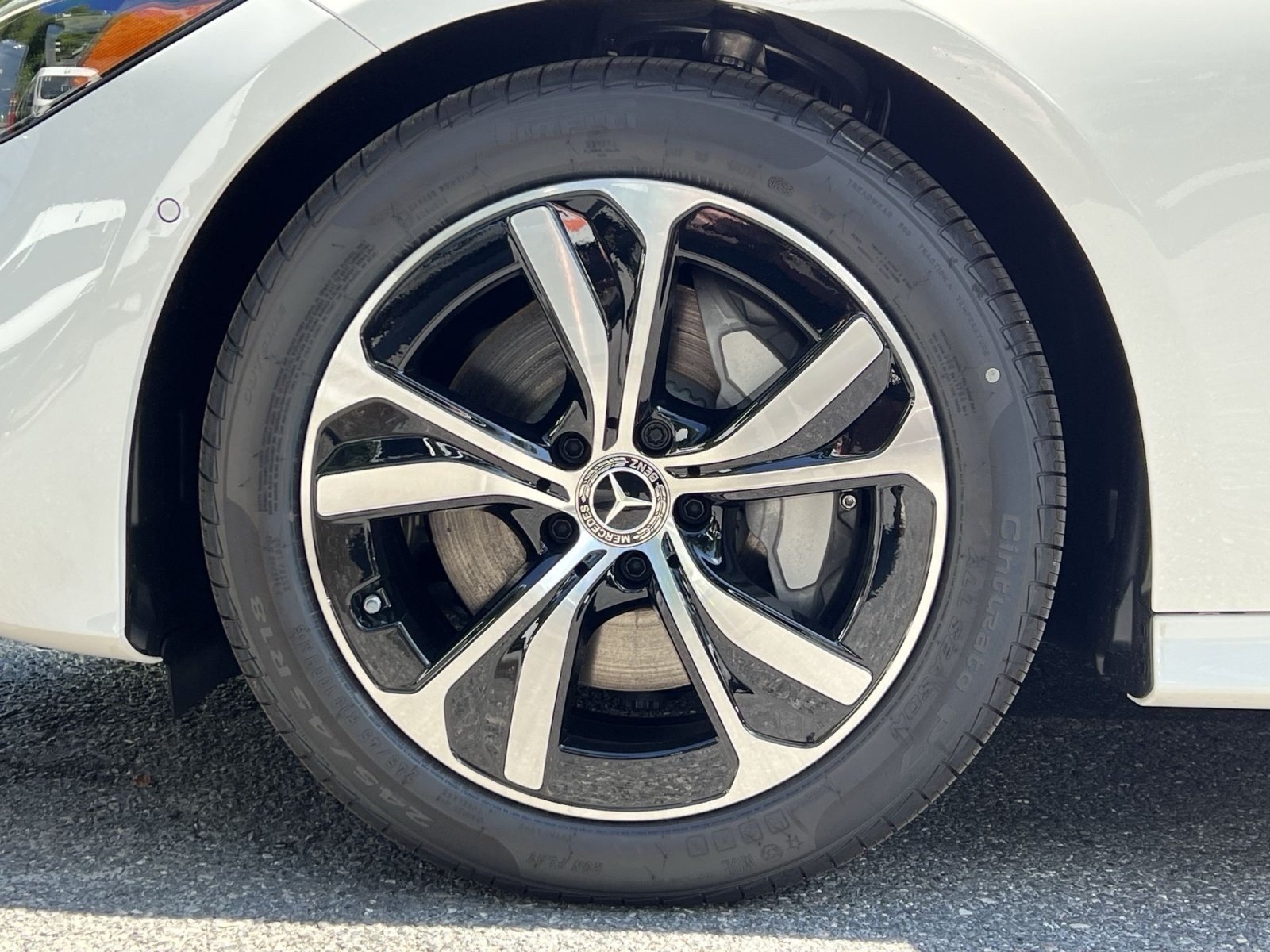 New 2026 Mercedes-Benz CLE 300 4MATIC Coupe image 17