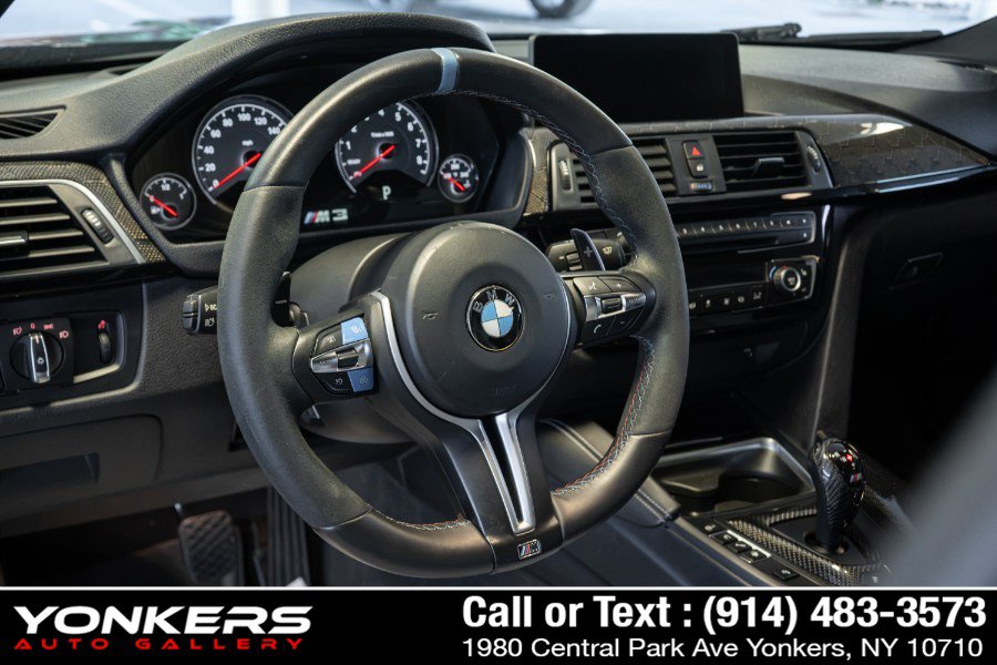 Used 2017 BMW M3 RWD image 28