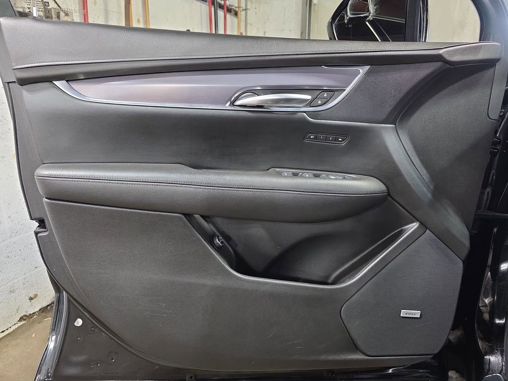 Used 2019 Cadillac XT5 Luxury w/ Trailering Package image 27