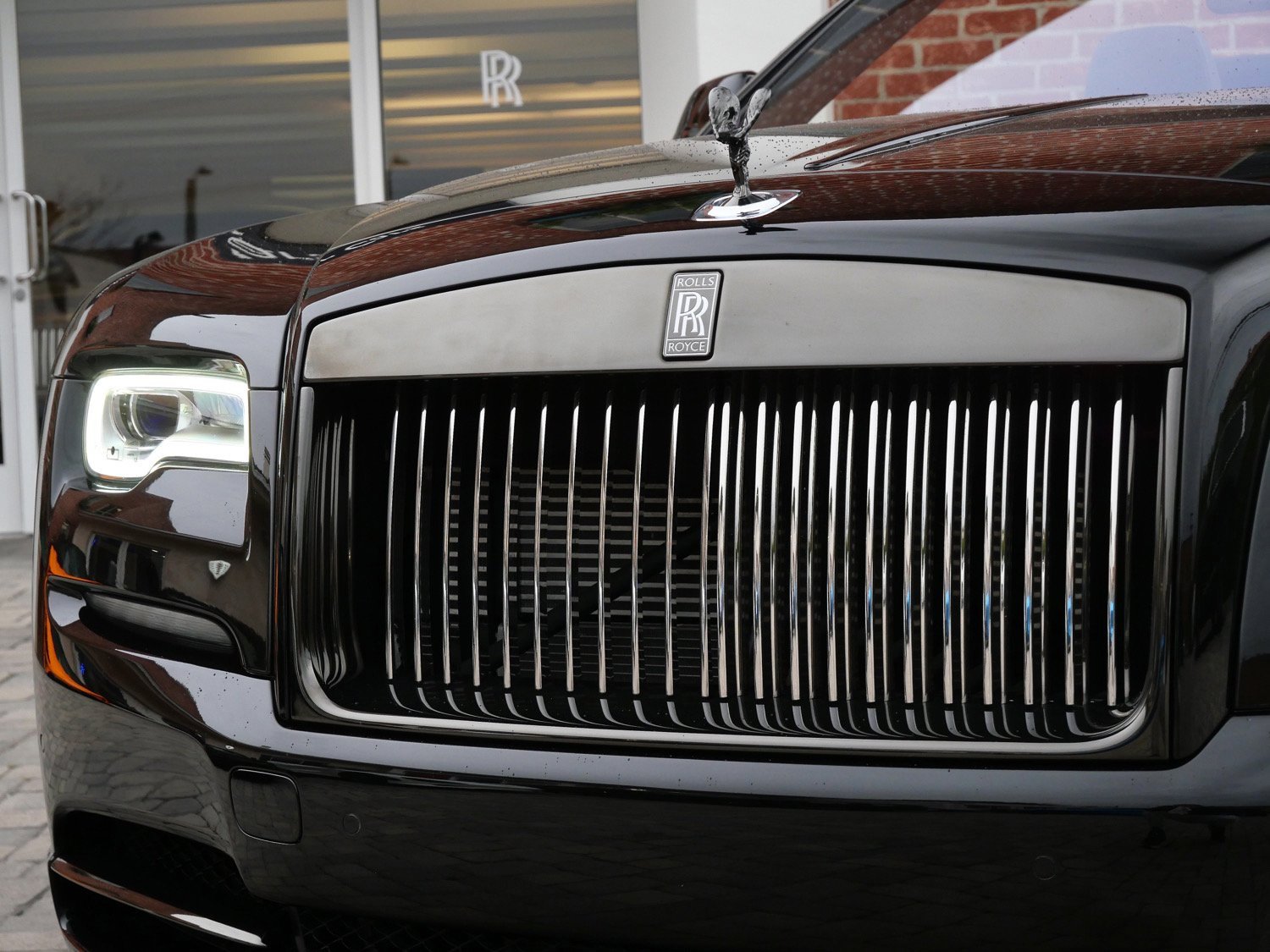 Used 2020 Rolls-Royce Dawn image 7