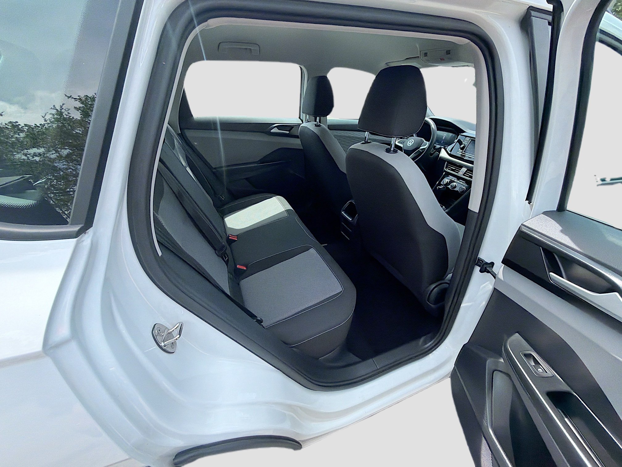 Certified 2023 Volkswagen Taos S FWD image 27