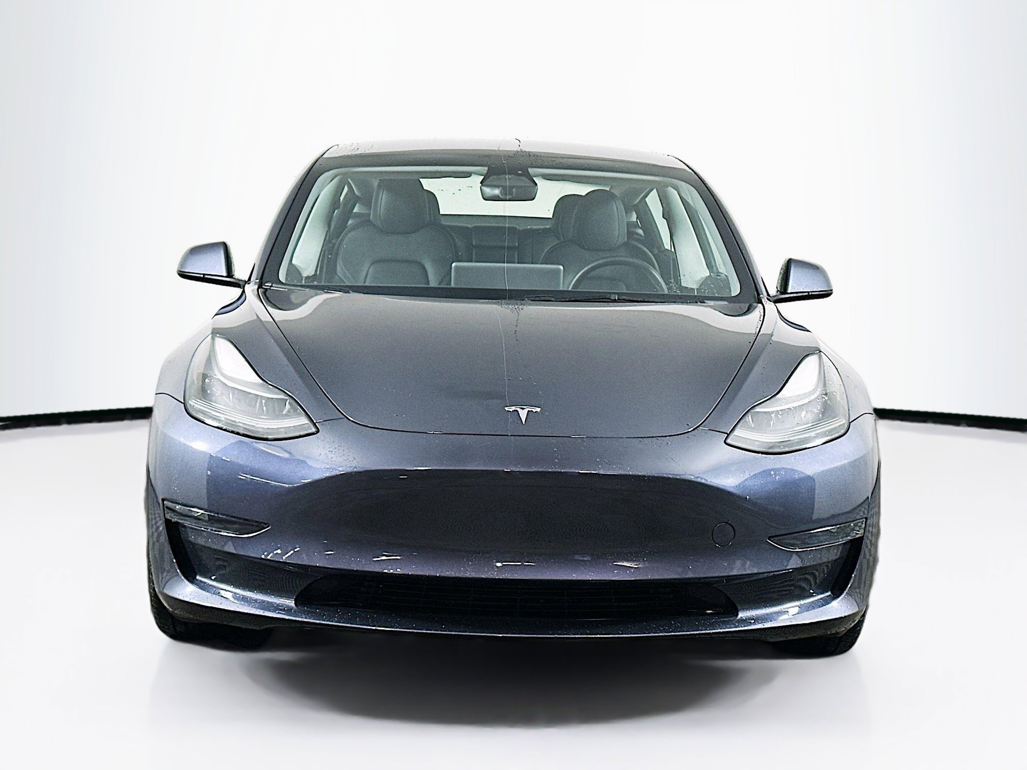 Used 2023 Tesla Model 3 Standard Range image 2