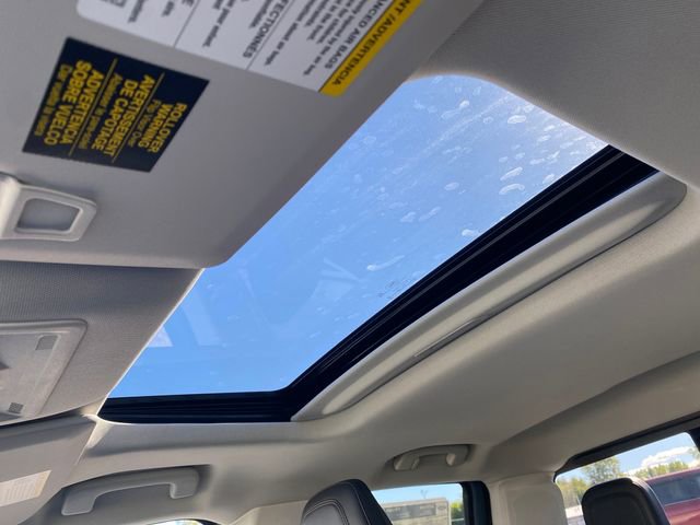 New 2025 Ford Maverick Lariat w/ Black Appearance Package image 28