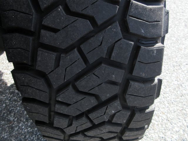 Used 2022 Jeep Gladiator Mojave w/ LED Lighting Group image 5