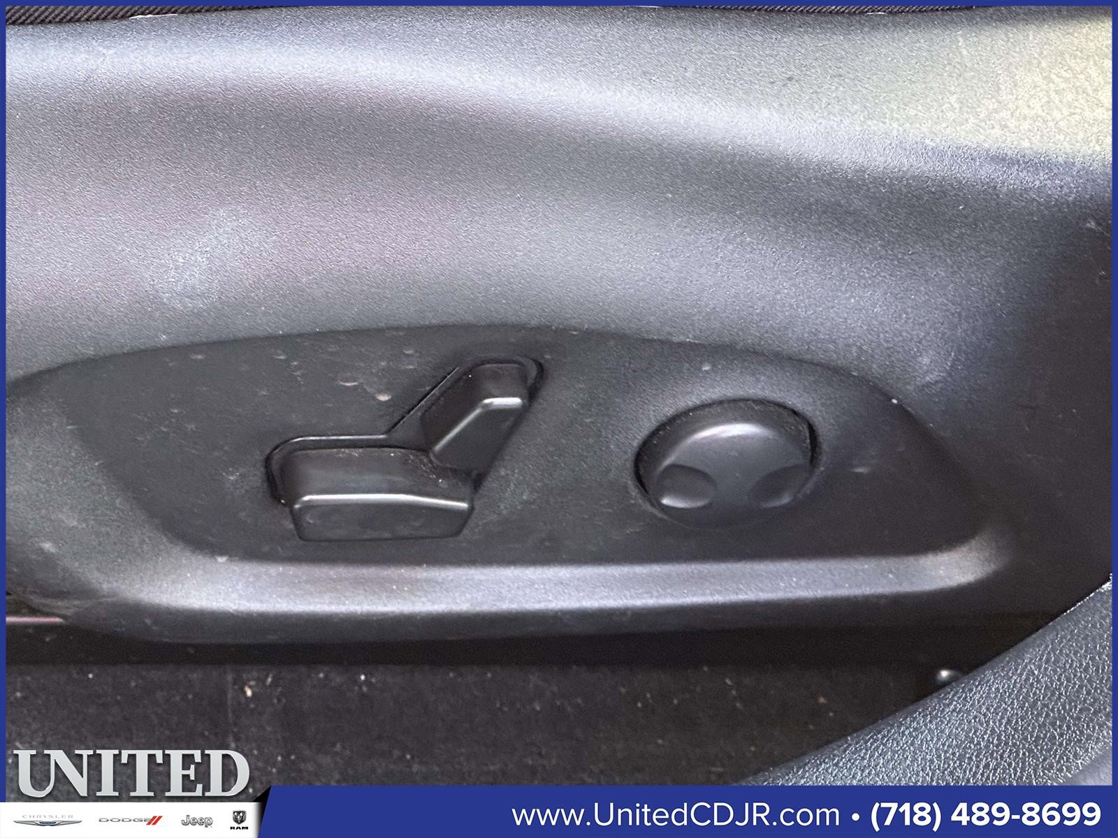 Used 2022 Jeep Compass Latitude image 15