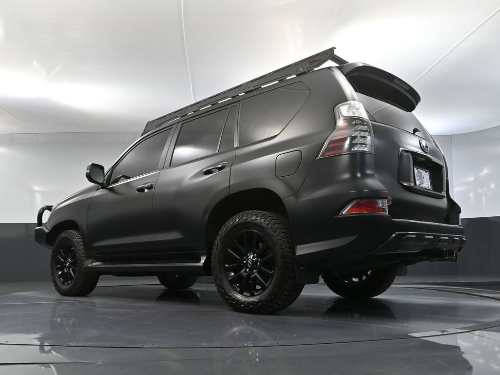 Used 2023 Lexus GX 460 w/ Black Line Special Edition AWD/4WD image 54