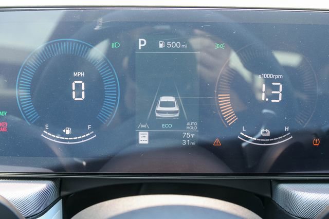 New 2025 Hyundai Sonata SEL FWD image 23