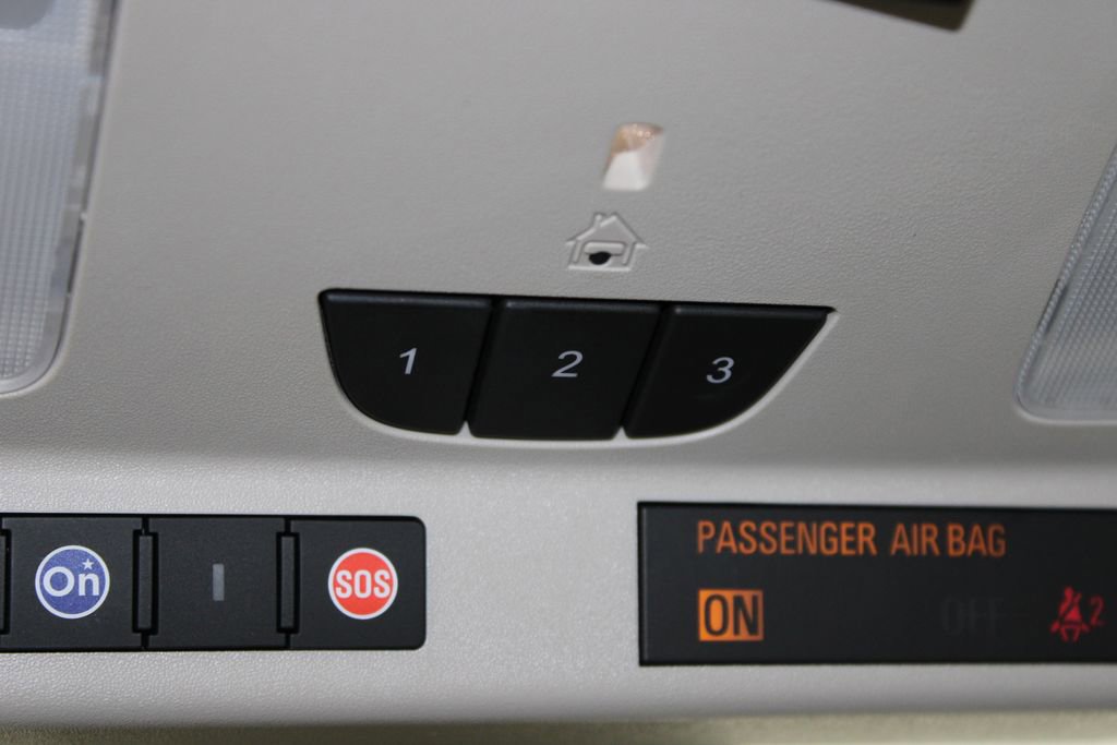 Used 2020 Buick Envision Premium w/ Driver Confidence Package image 53